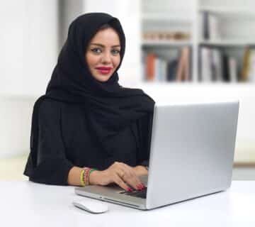 مكتب ترجمة معتمد في بحره